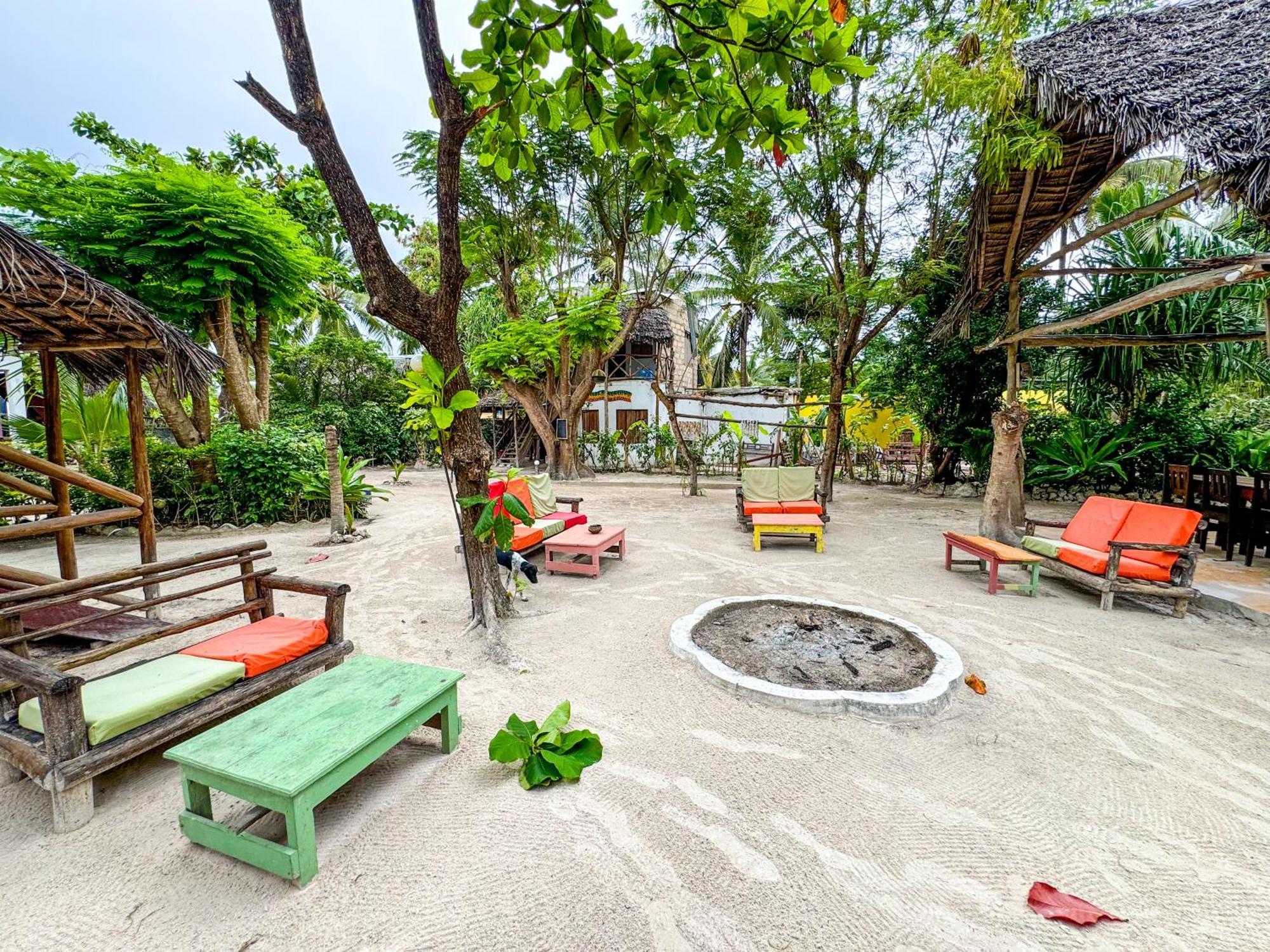 Sagando Bungalows Zanzibar Michamvi Exteriör bild